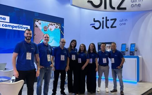 equipotel com o time da bitz