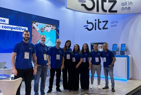 equipotel com o time da bitz
